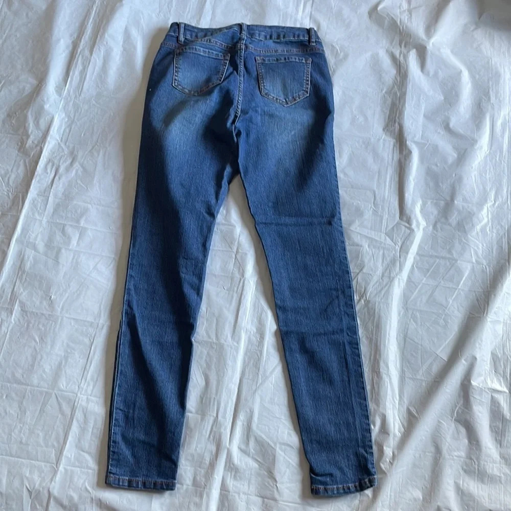 ๐ Blue Spice Womenโs Blue Skinny Jeans - Size 5๐ - Picture 7 of 9